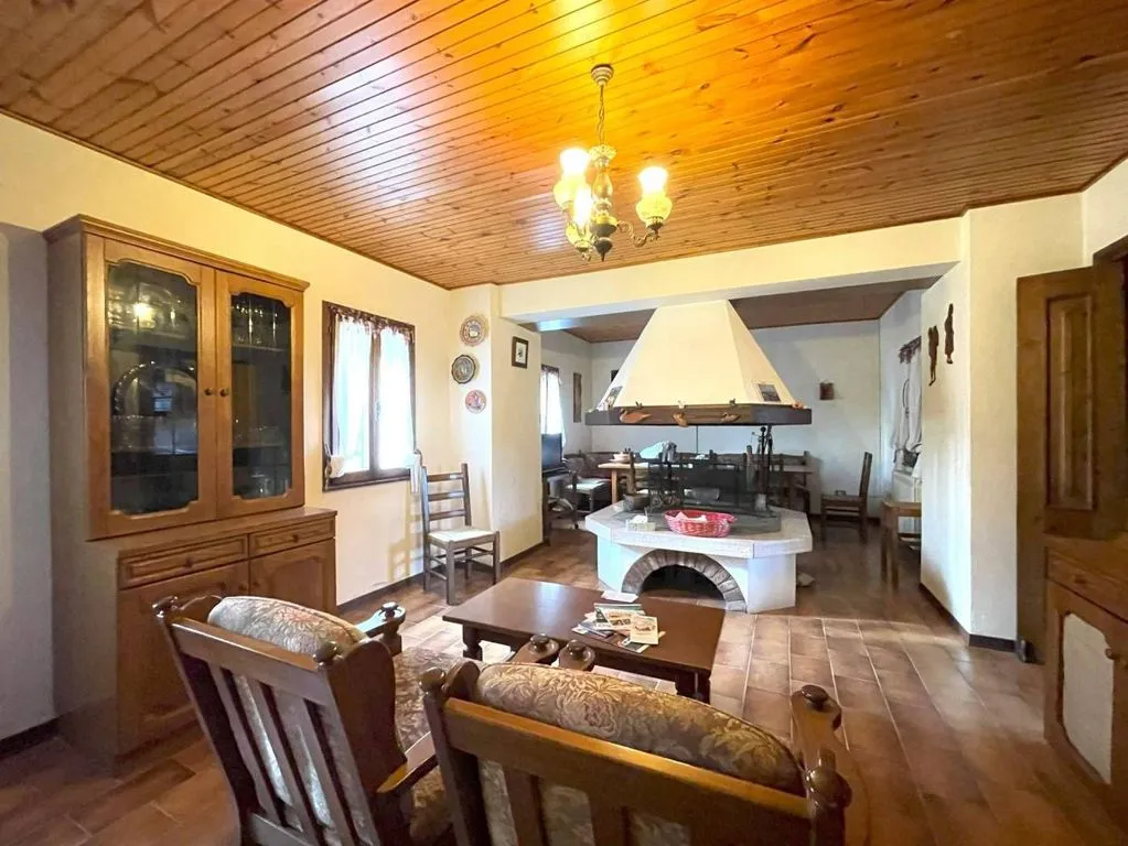 Söögituba - Historic Farmhouse with Pier in Jesolo