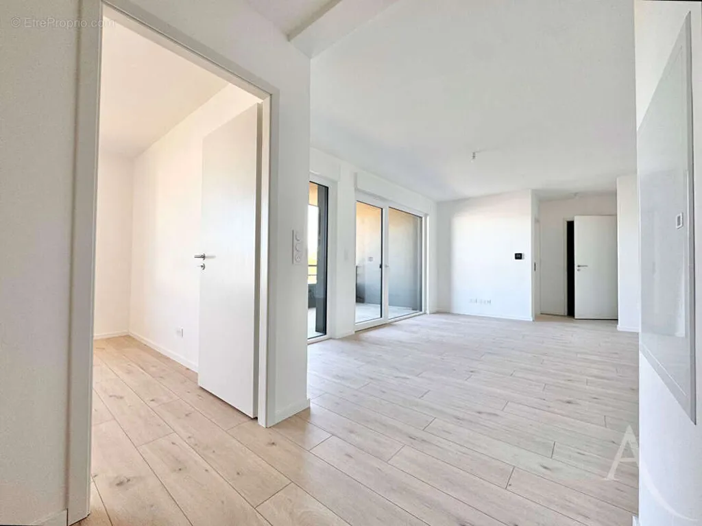 Stanze - T3 with Covered Terrace in Terville