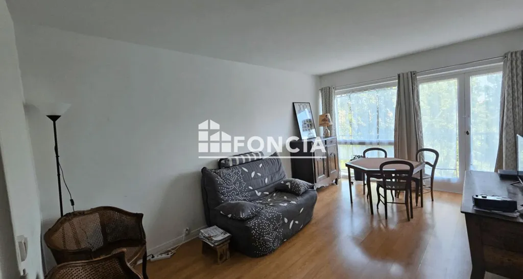 Séjour - Appartement 3 Pièces avec Vue Seine à Le Pecq
