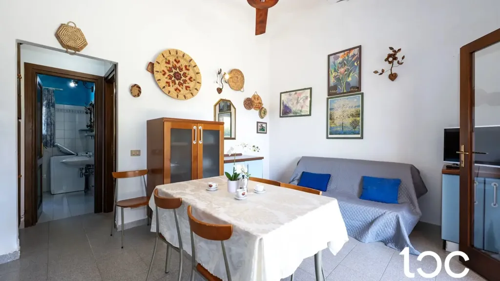 Salle à manger - Appartement 2 pièces à IT