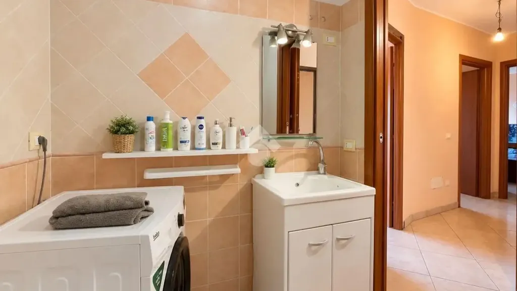 Salles de bain - 3-Room Apartment with Solarium in Quartu Sant'Elena