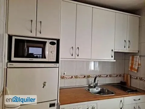 Cuisine - Bright Studio in Huertas-Cortes, Madrid