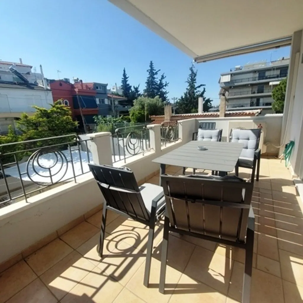 Balcone - Apartment with Pool in Kifissia
