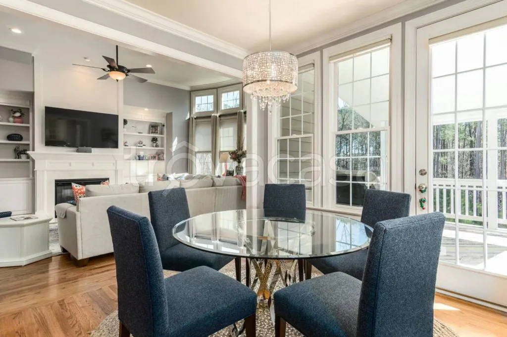 Dining Room - Auctioned Apartment with Garden in Sant'Ippolito