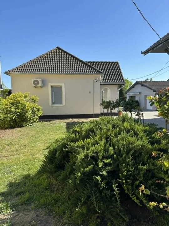 Välivaade - Detached House with Garden in Keszthely