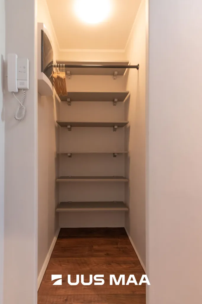 Stanze - Renovated Apartment with Balcony in Loo
