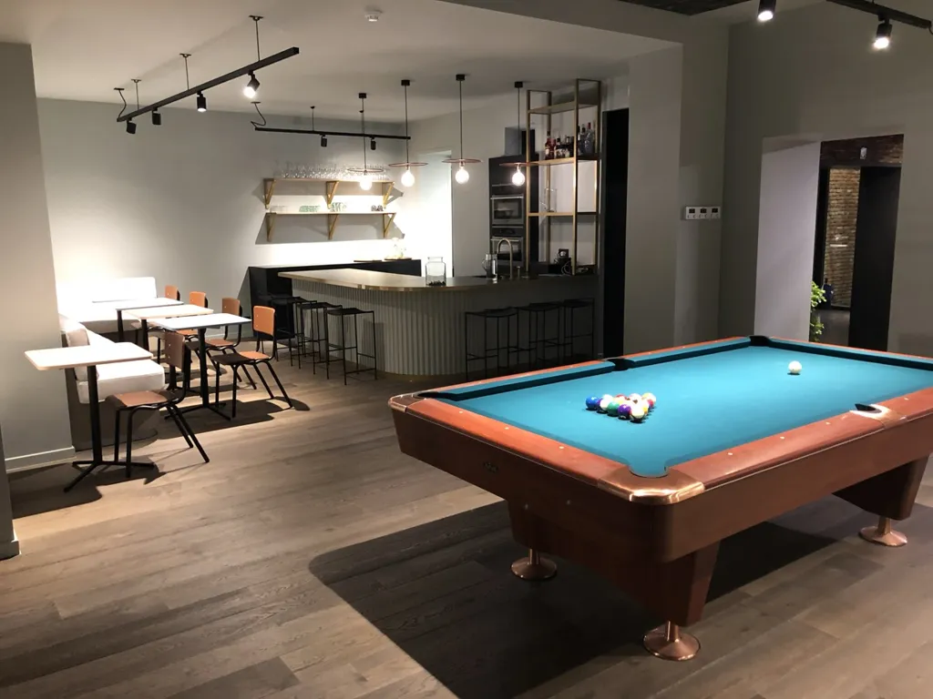 Toad - Renovated Office with Private Garden in Gent