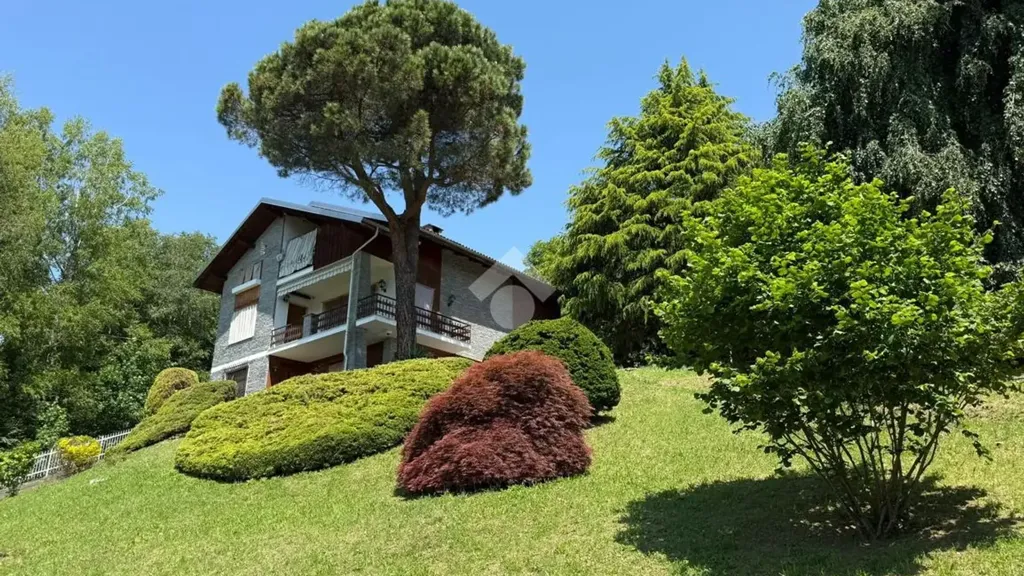 Aed - Villa with Panoramic View in Coassolo Torinese
