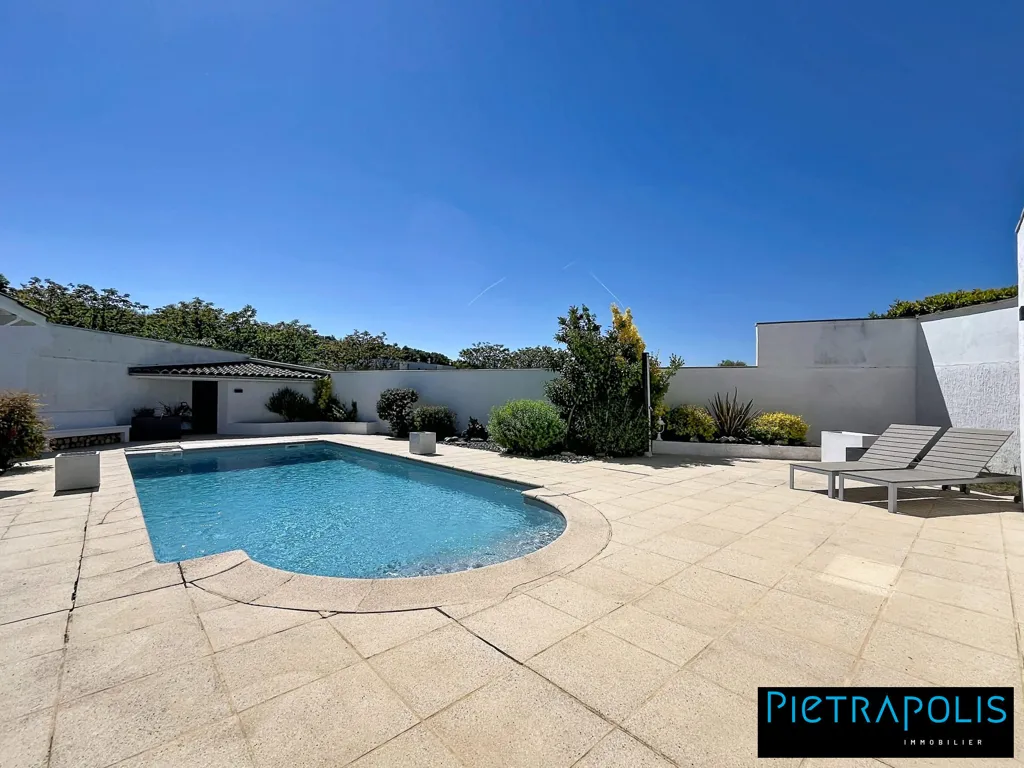 pool_area