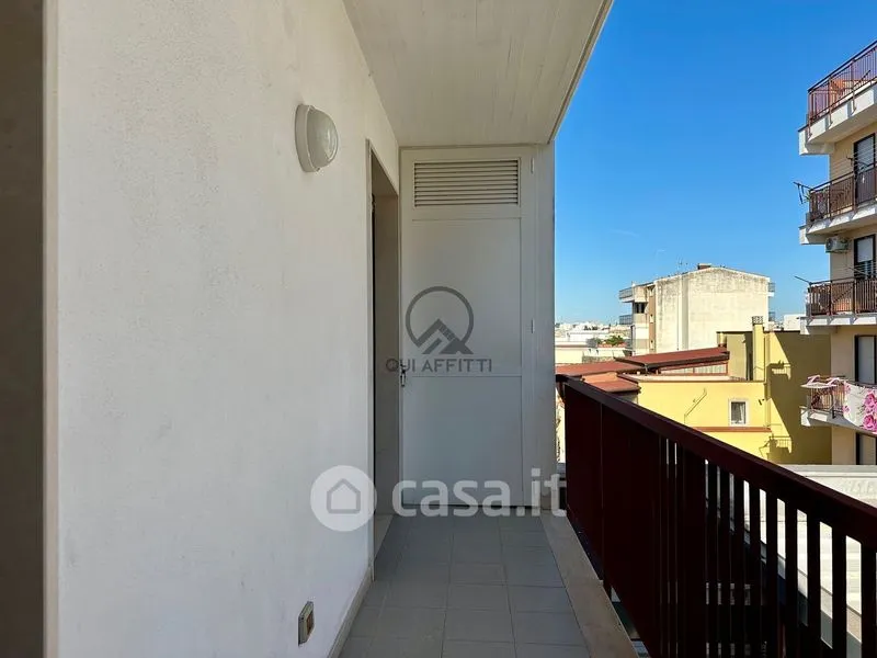 Balcony - Apartment with Balcony in Andria