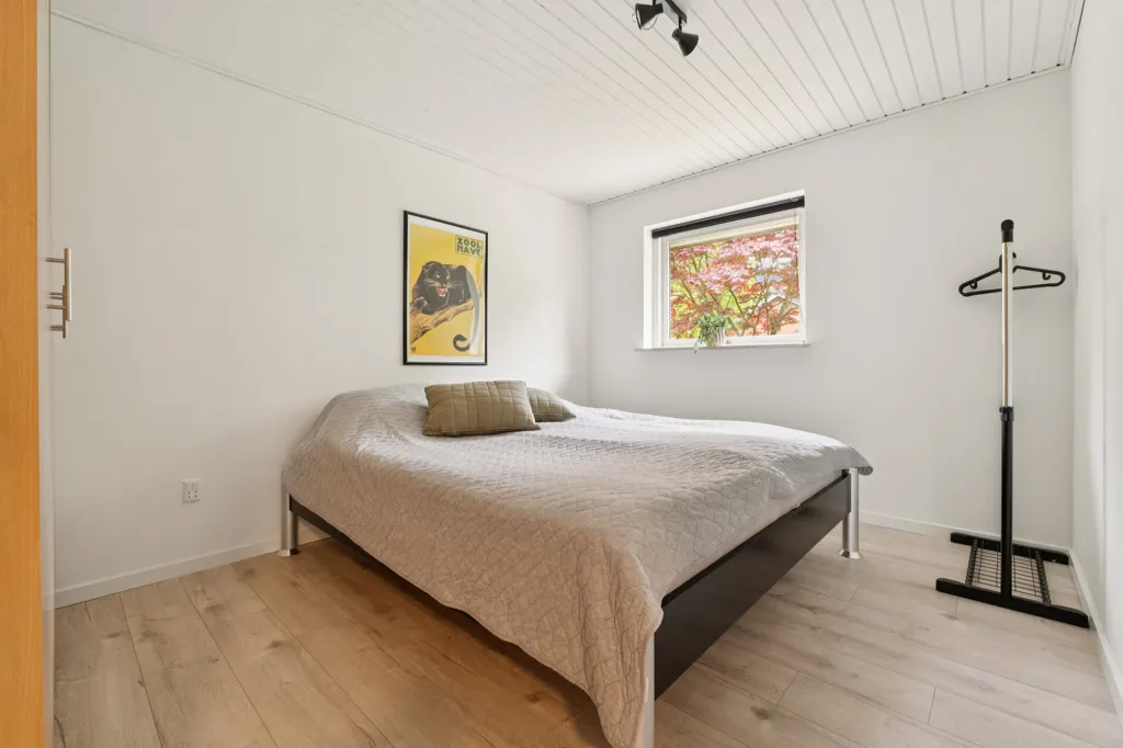 Magamistoad - 1-Storey Villa with Garden in Humble