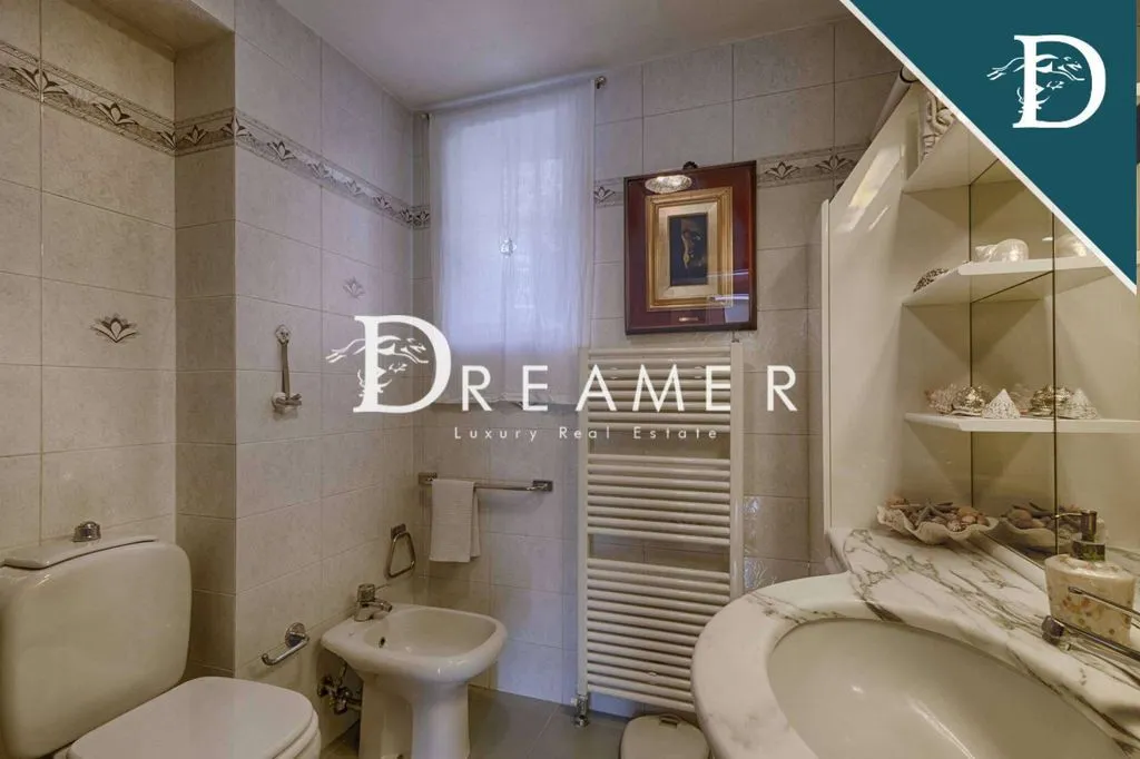 Vannitoad - Luxury Apartment with Private Garden in Florence
