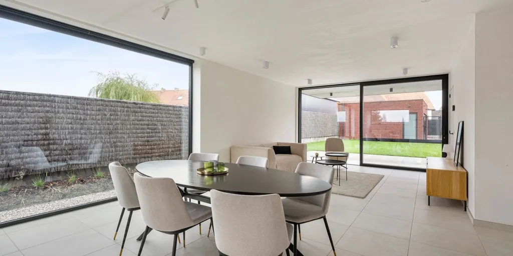 Terrasse - Maison Neuve avec Terrasse et Jardin à Langemark