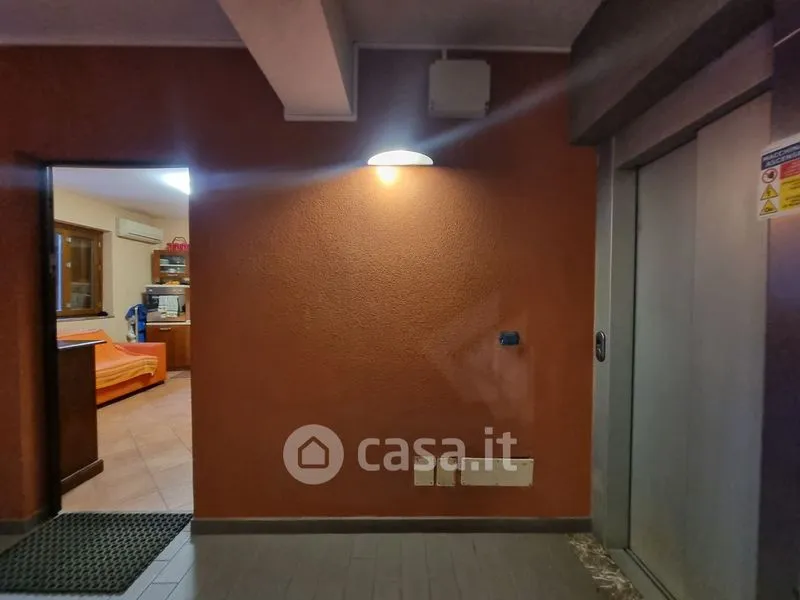 Esik - Fully Furnished Flat in Messina Centre