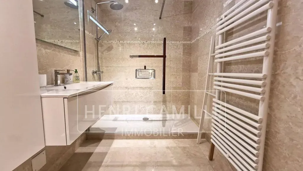 Vannitoad - Luxury Flat with Terraces in Cannes Centre