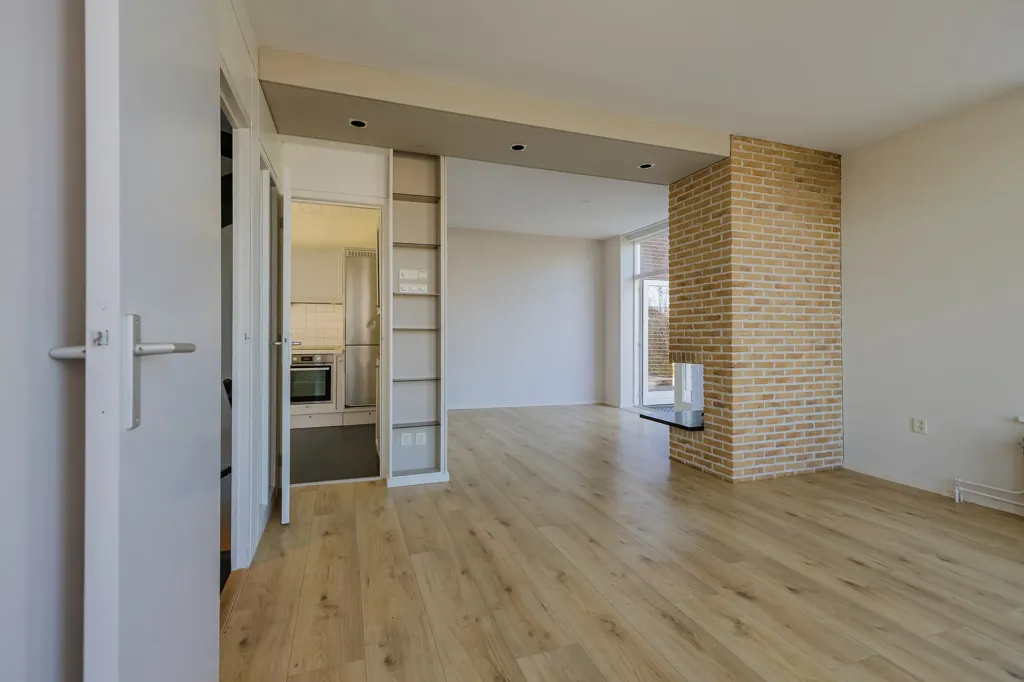 Séjour - Sustainable Dijkwoning with Sluice View in Spaarndam