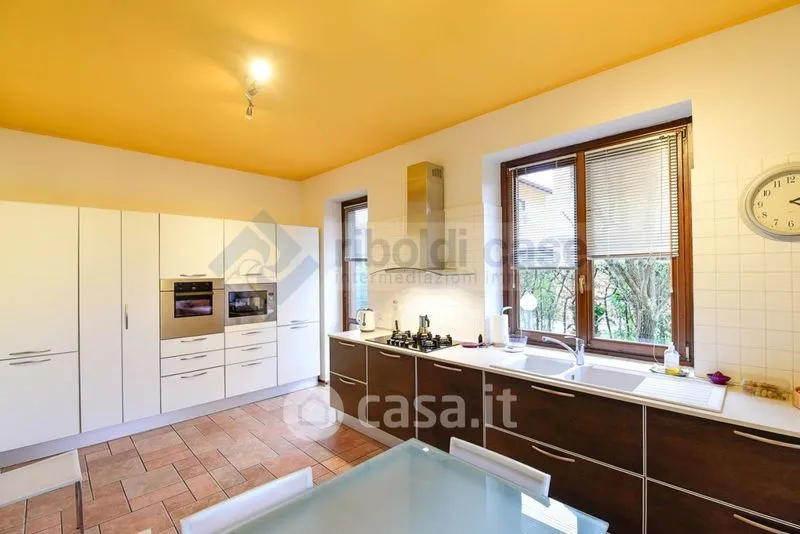 Cucina - Villa with Brickwork in Seregno