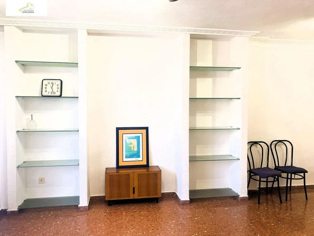 Séjour - Fully Furnished Flat with Garden in Benimaclet