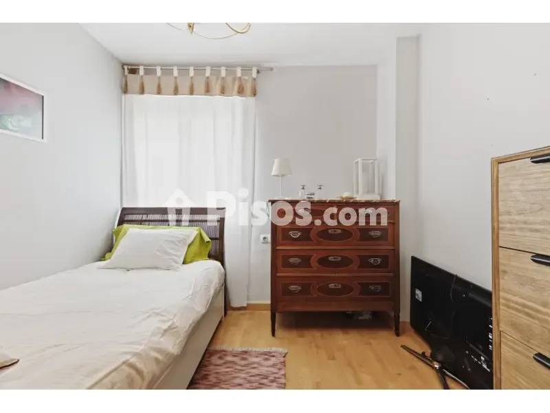 Chambres - Duplex Apartment with Terrace in Xirivella