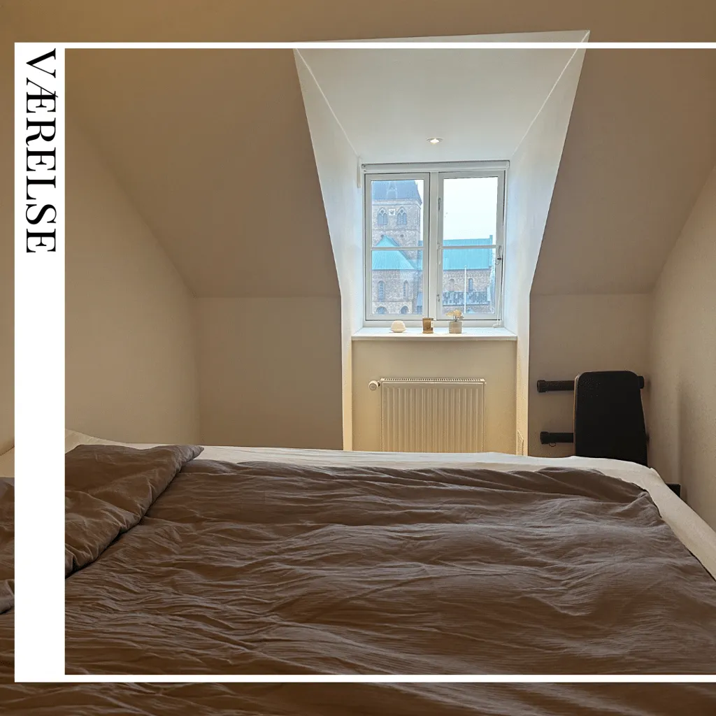 Bedrooms - Charming Flat with Church View in Ringsted