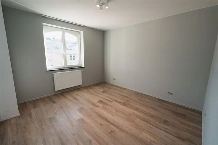 3 magamistoaga korter asukohas Namur