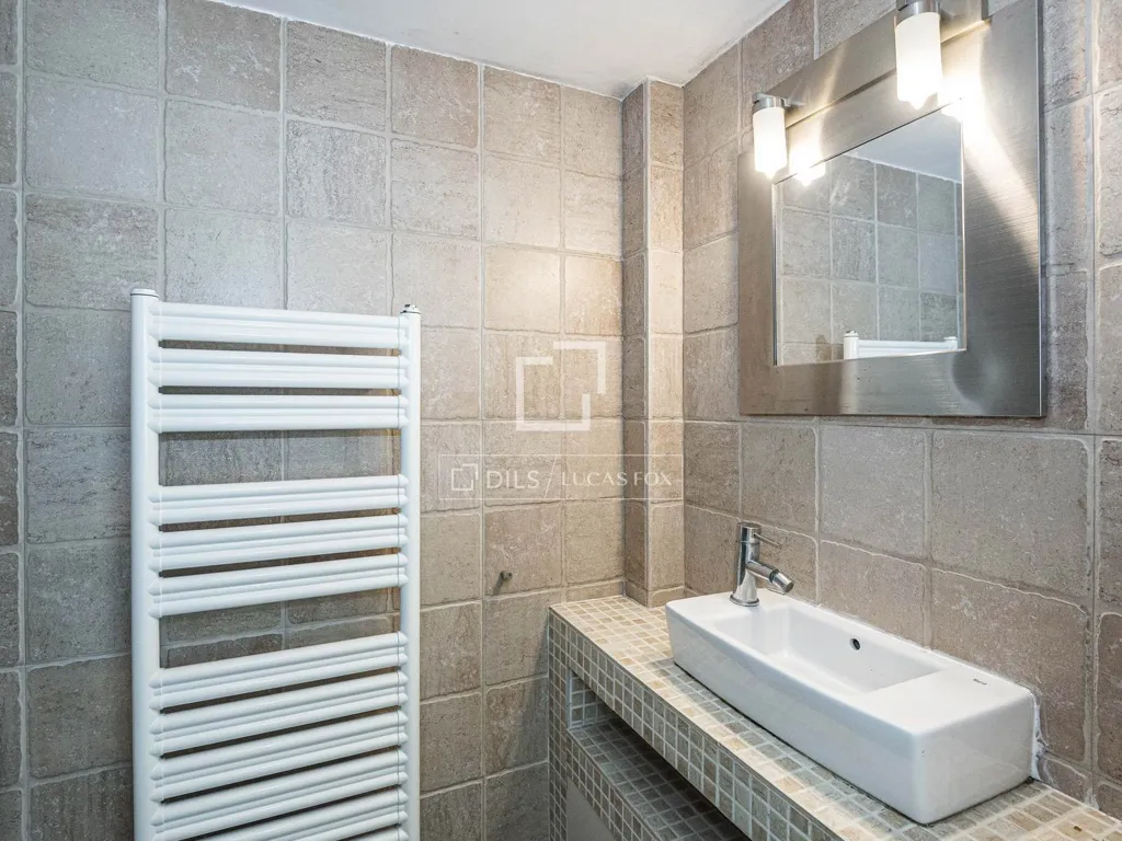 Salles de bain - Luxury Villa with Pool in Sant Cugat