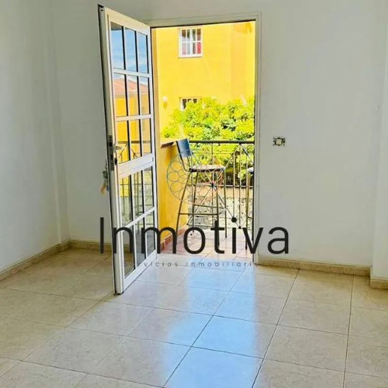 Ingresso - Apartment with Balcony in San Isidro