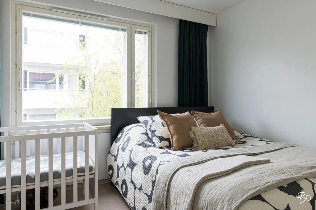 Chambres - End-Unit Apartment with Balcony in Armonkallio, Tampere