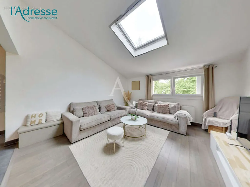 7-room house in Champs-Sur-Marne