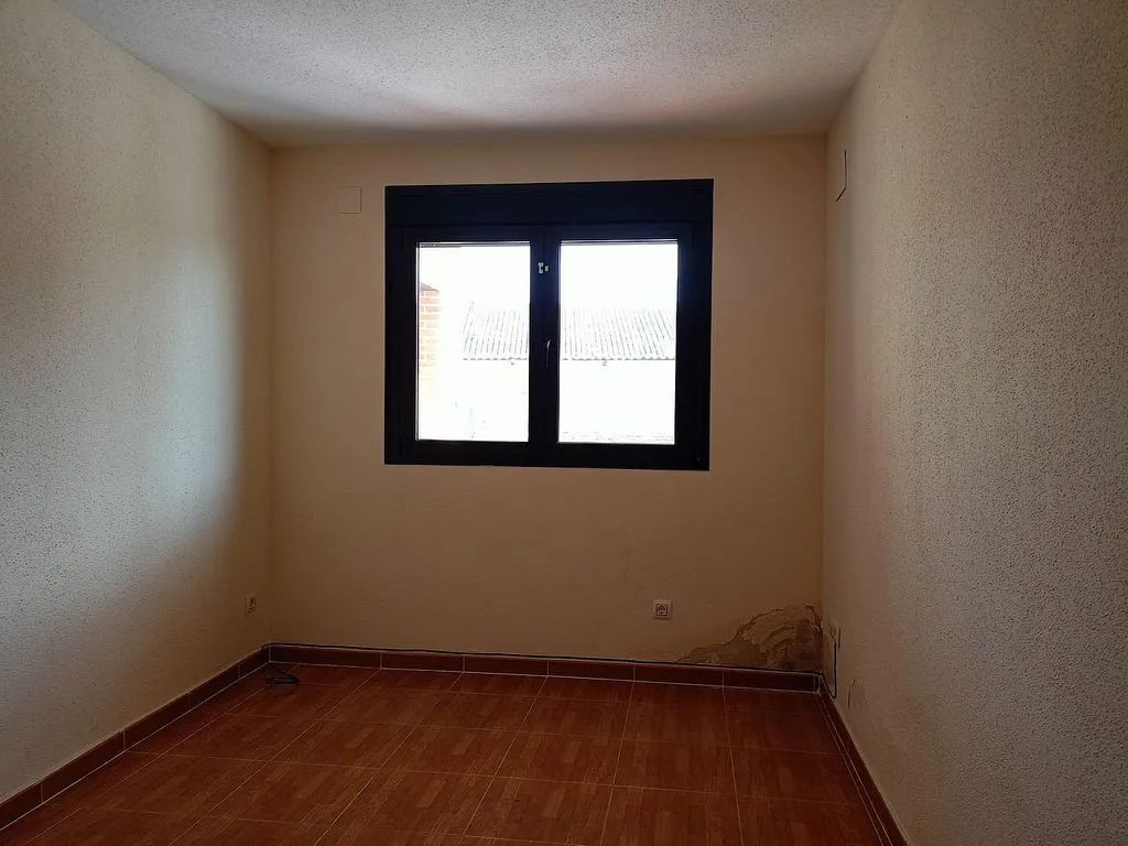 Pièces - 3-Bedroom Chalet with Pool in Alcabón