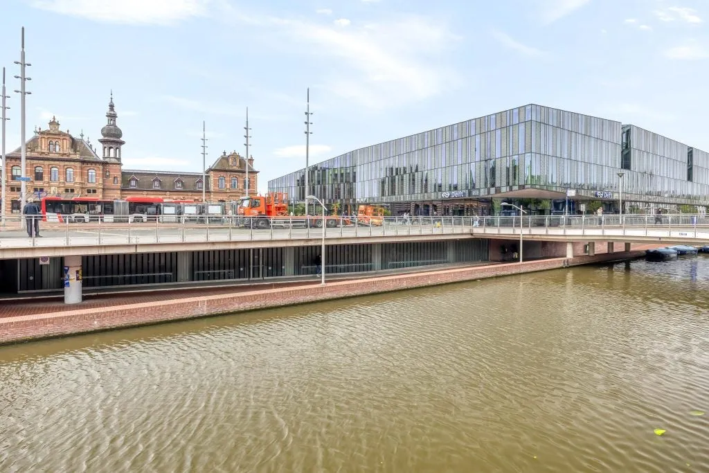 Studio Flat with Terrace in Delft