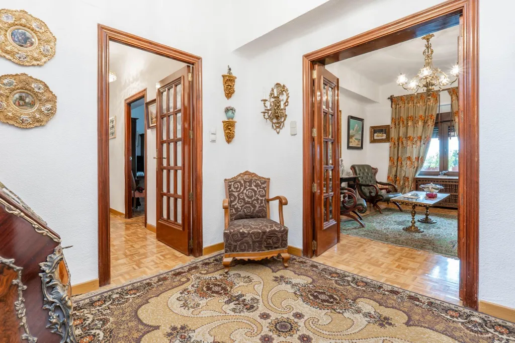 Esik - Luxury Penthouse with Terrace in Granada