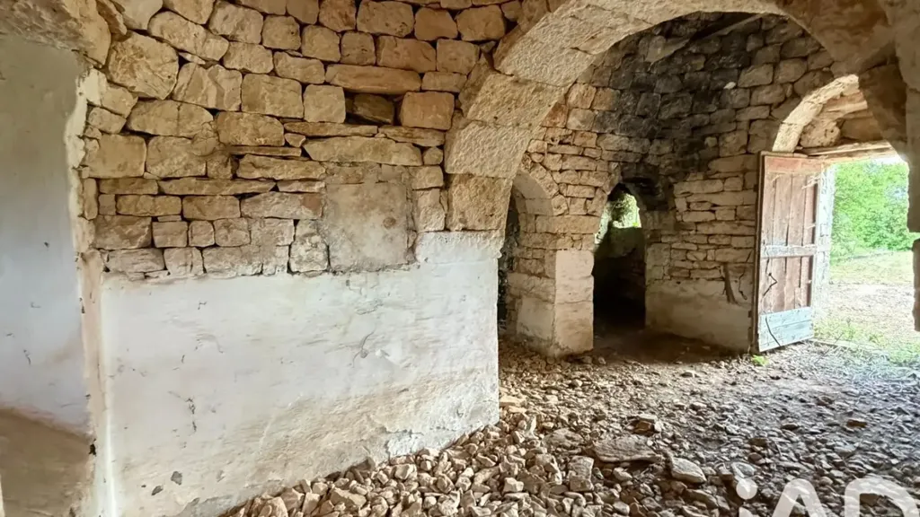 Toad - Trullo Complex for Renovation in Martina Franca