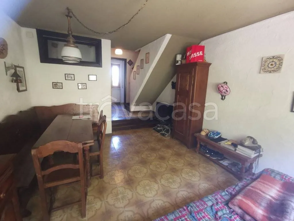 Söögituba - Apartment with Private Garden in Viola