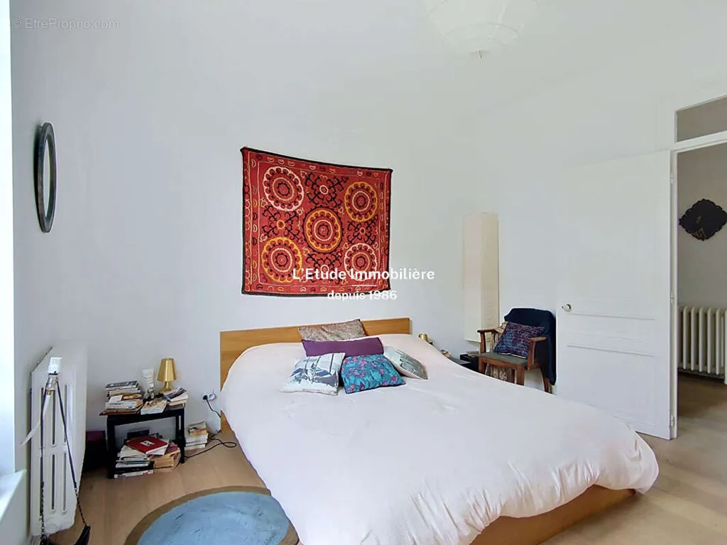 Chambres - Duplex de 7 Pièces avec Terrasse à Lyon 4ème