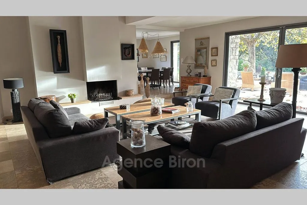 Séjour - Villa Luxueuse avec Piscine à Puyricard