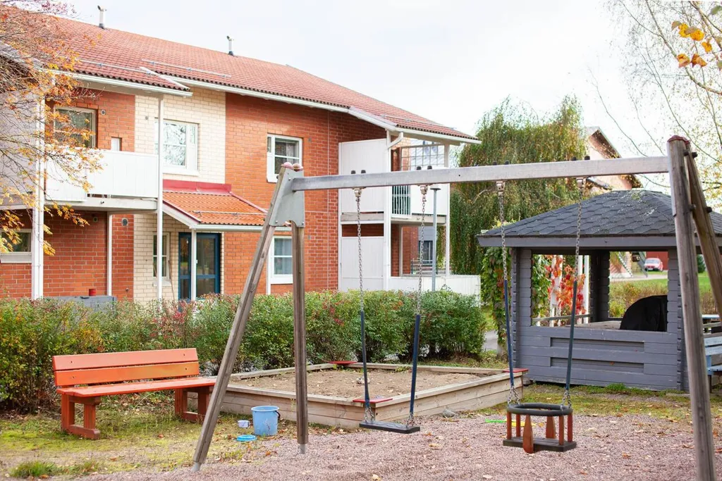Aed - Living Right Flat with Balcony in Helsinki