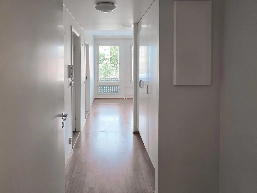 Entrée - Bright Apartment with Sauna in Järvenpää