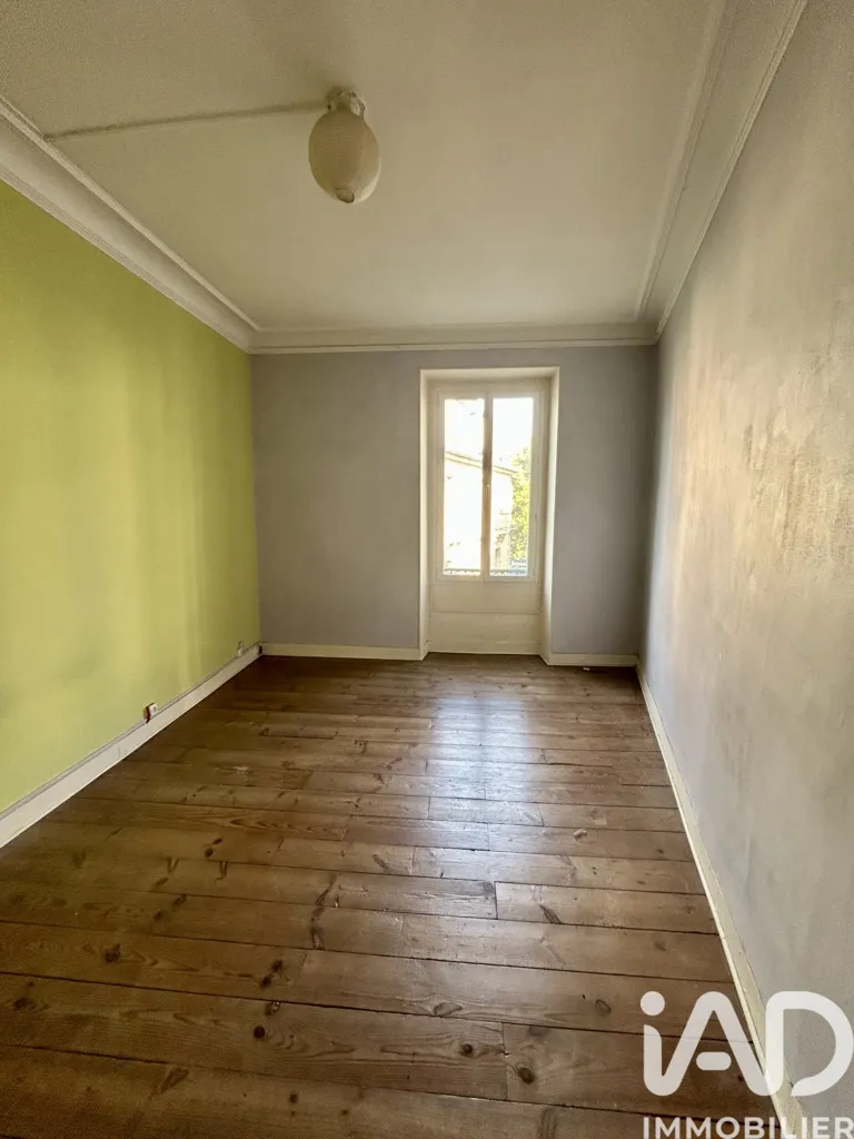 Rooms - Building with Garden and Parking in Pau