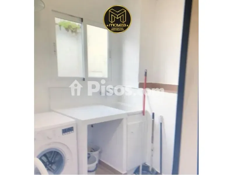 Buanderie - Semi-Amuebled House with Terrace in Martos