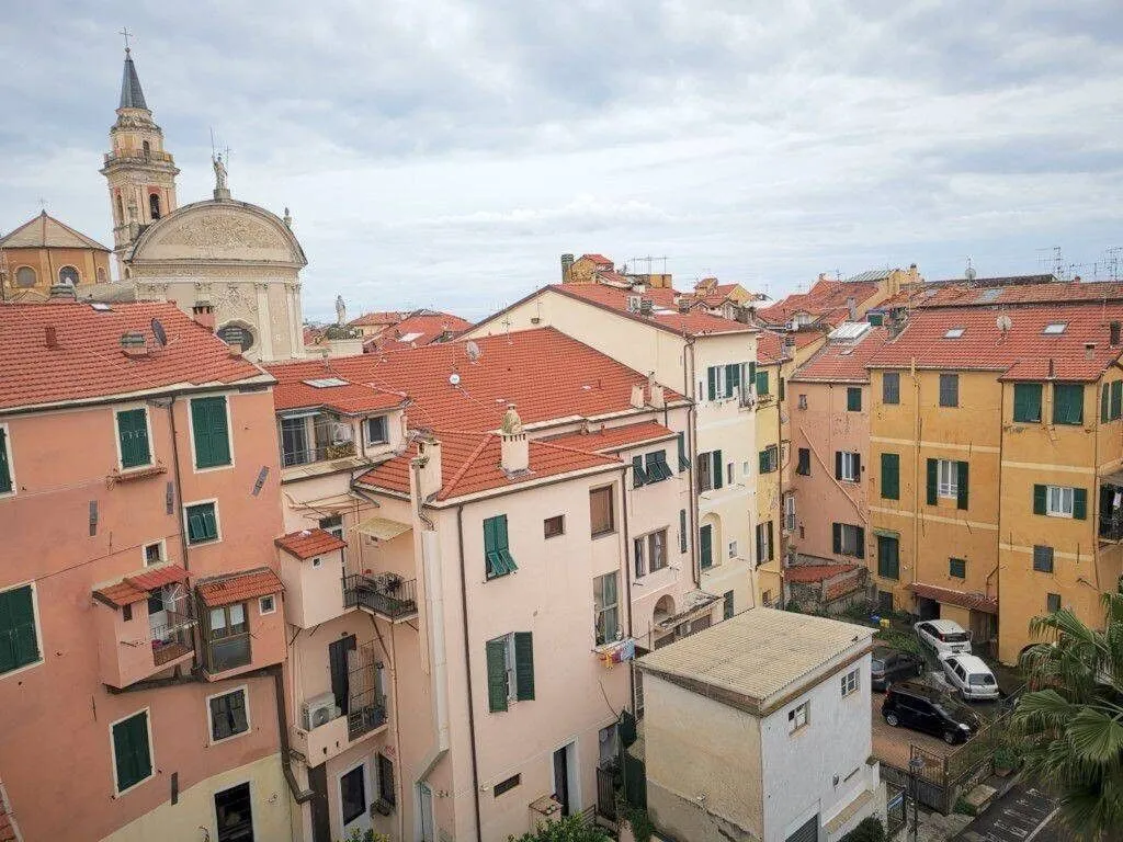 Välivaade - Luxury Penthouse with Terrace in Oneglia, Imperia