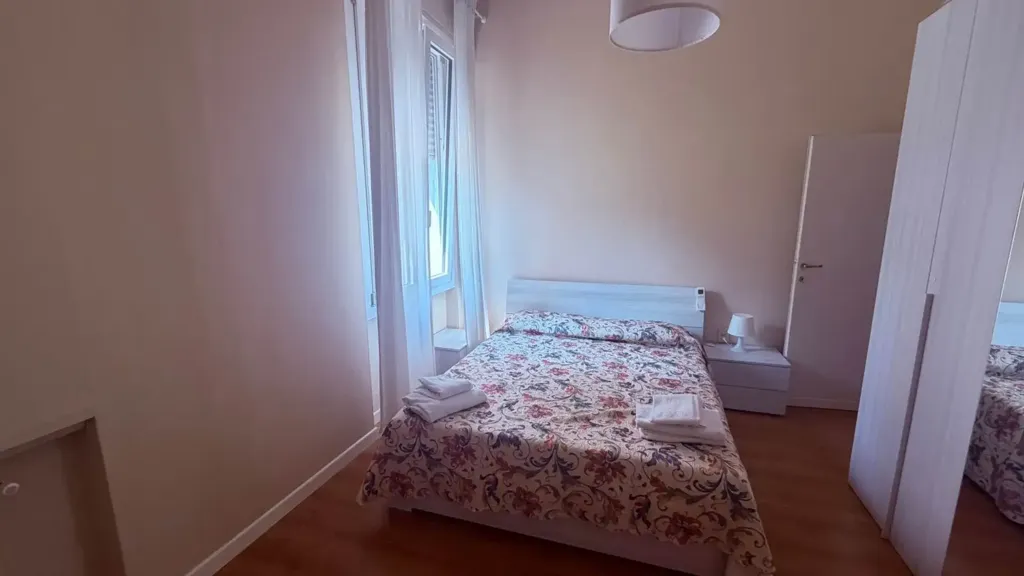 Chambres - Armed Bilocale with Terrace in Florence