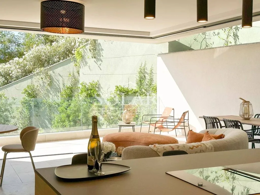 Köök - Luxury Flat with Sea View in Les Adrets-de-l'Estérel