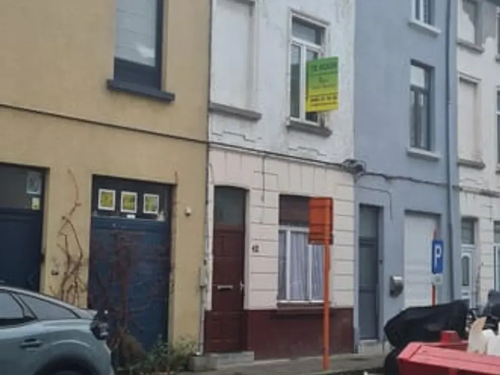 Extérieur - Maison à Renover avec Jardin près du Centre de Gand