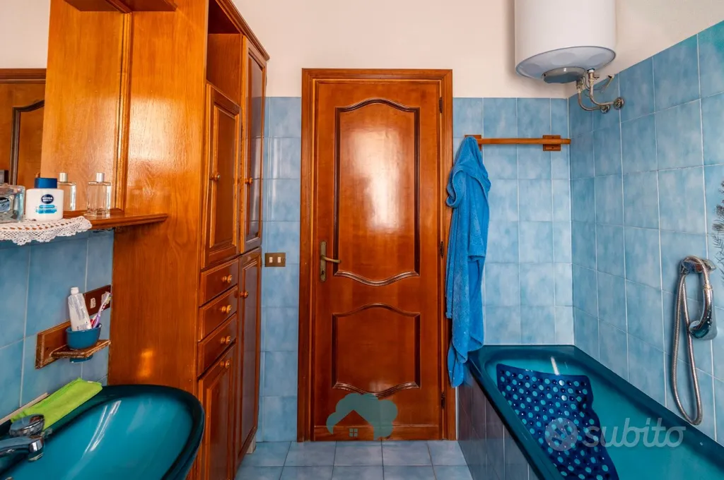 Bathrooms - Villa Portion with Courtyard in Poli