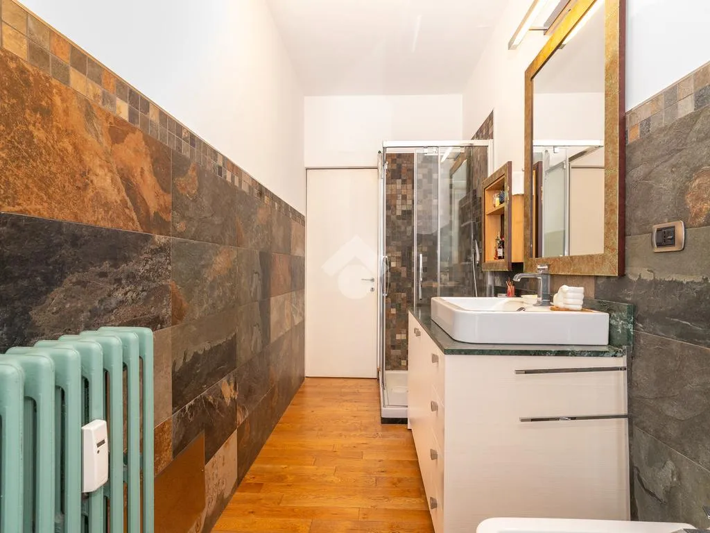 Vannitoad - Panoramic Penthouse with Terrace in Turin