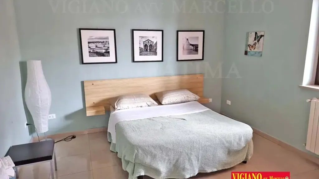 Chambres - 2-Bedroom Apartment with Balcony in Foggia