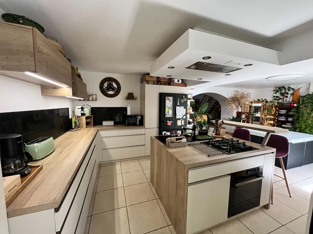 Cucina - Charming Stone House with Pool in Mervent