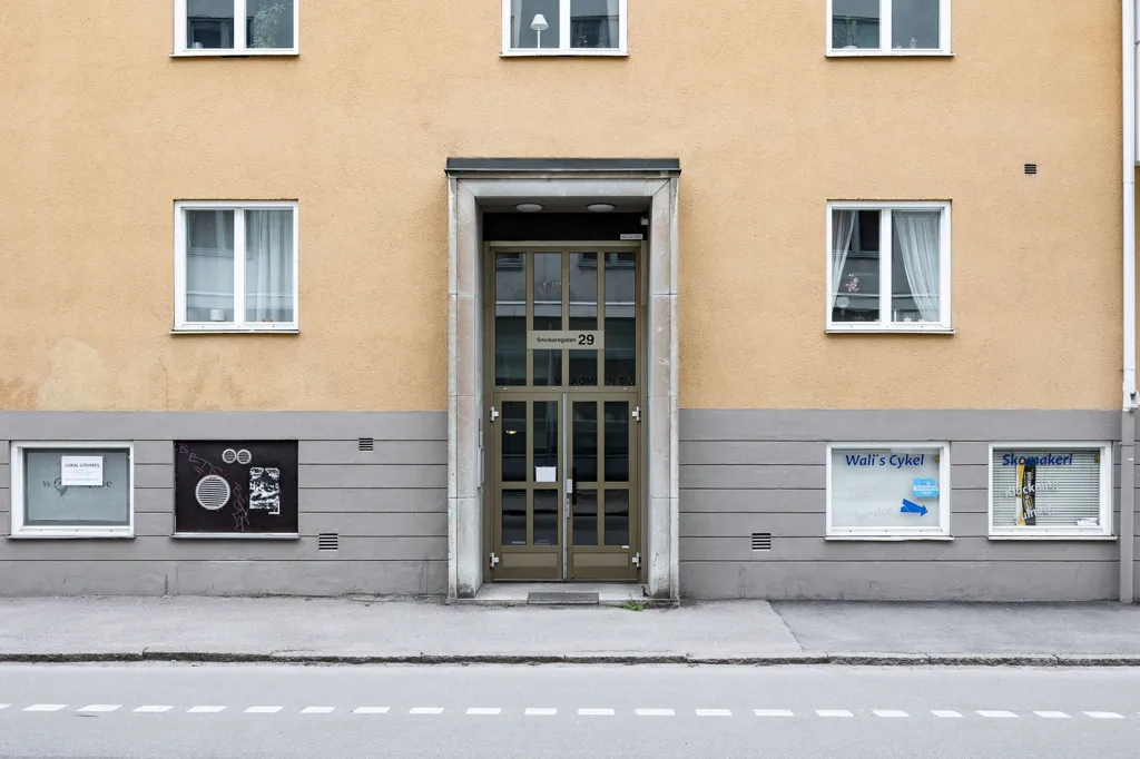 Exterior - Renovated Apartment with Balcony in Central Linköping