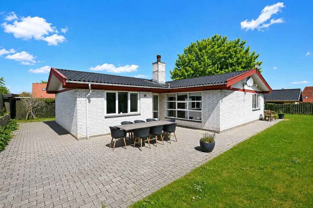 Terrasse - Fenced Villa with Garden in Helsingør
